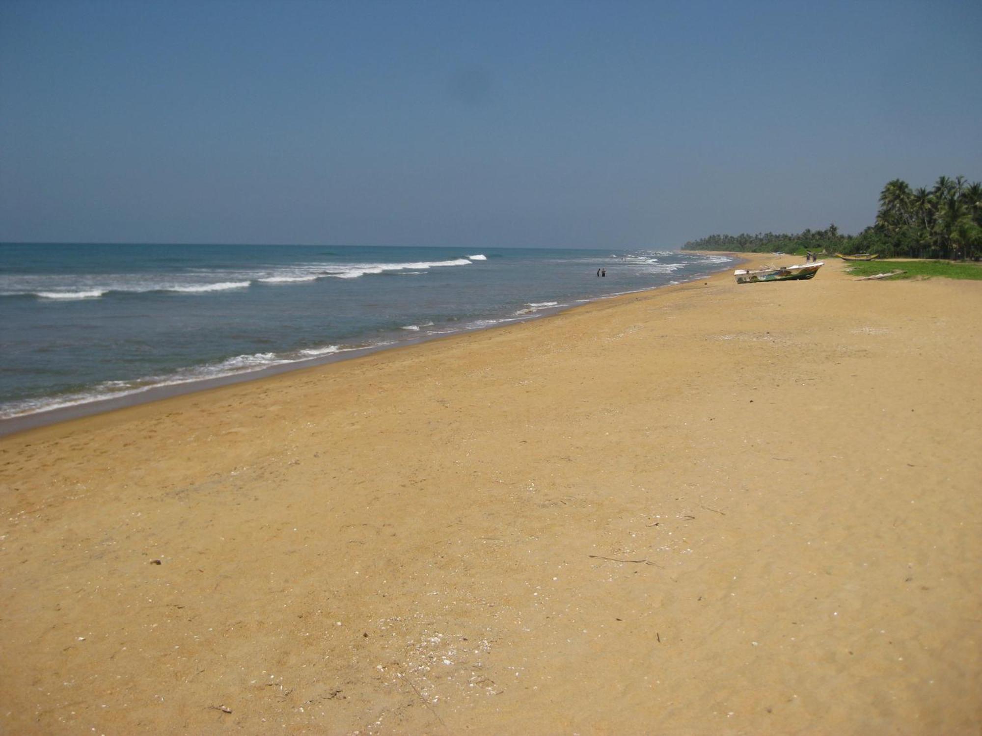 Blue Spring Hotel Wadduwa Exterior foto